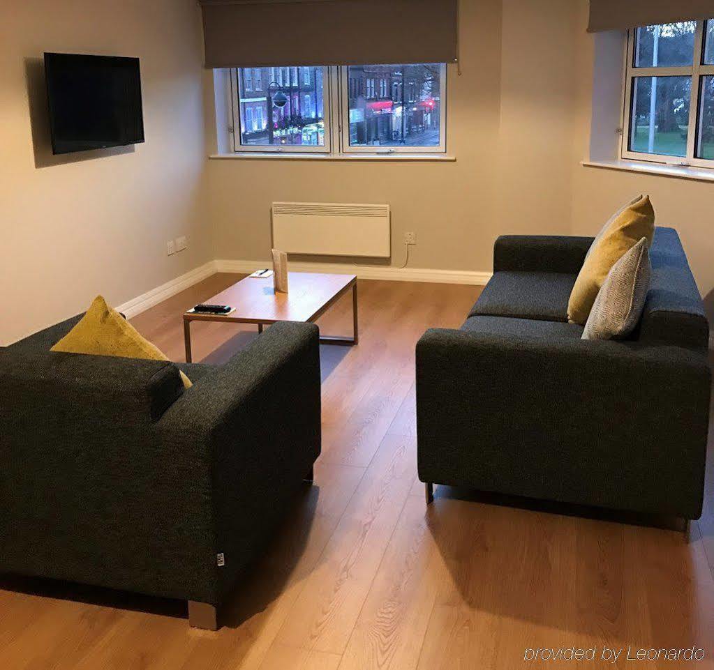 Premier Suites Reading Eksteriør bilde