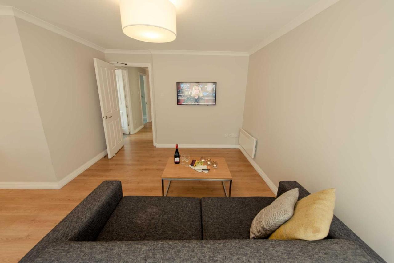 Premier Suites Reading Eksteriør bilde